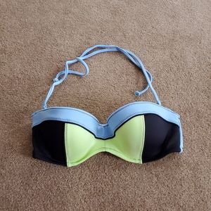 Victoria's secret bikini top